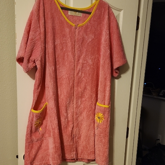 Other - Stan Herman Chenille Robe